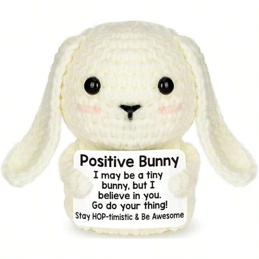 一只手工钩织的兔子虽然很小，却传递着巨大的节日希望信息：“我相信你！” 欢快的圣诞系列在整个节日期间传播热情、舒适和情感上的温暖。 - 彩色 - 查看 1