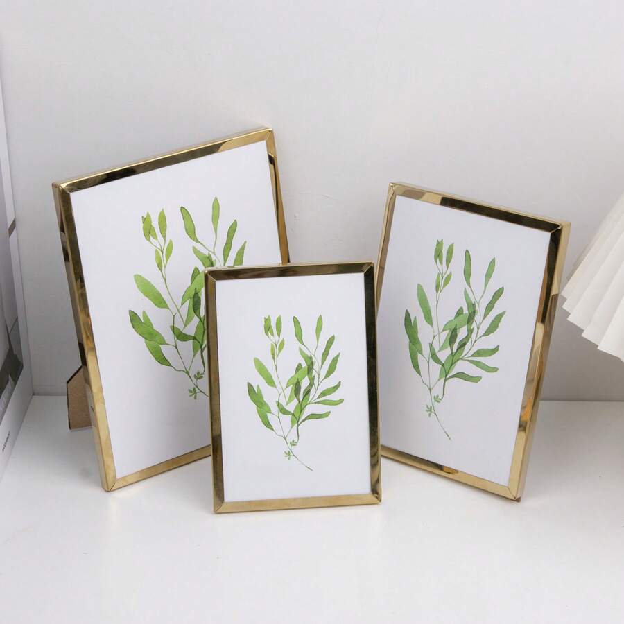 1/3 khung ảnh bằng thép không gỉ, khung hình chữ nhật dọc, dùng để trưng bày ảnh cá nhân, gia đình hoặc ảnh kỷ niệm, đồng thời cũng có thể tăng thêm hiệu quả trang trí, phù hợp cho nhiều dịp, làm quà tặng ngày lễ, trang trí nhà cửa để bàn. - Nhiều màu - Xem 1