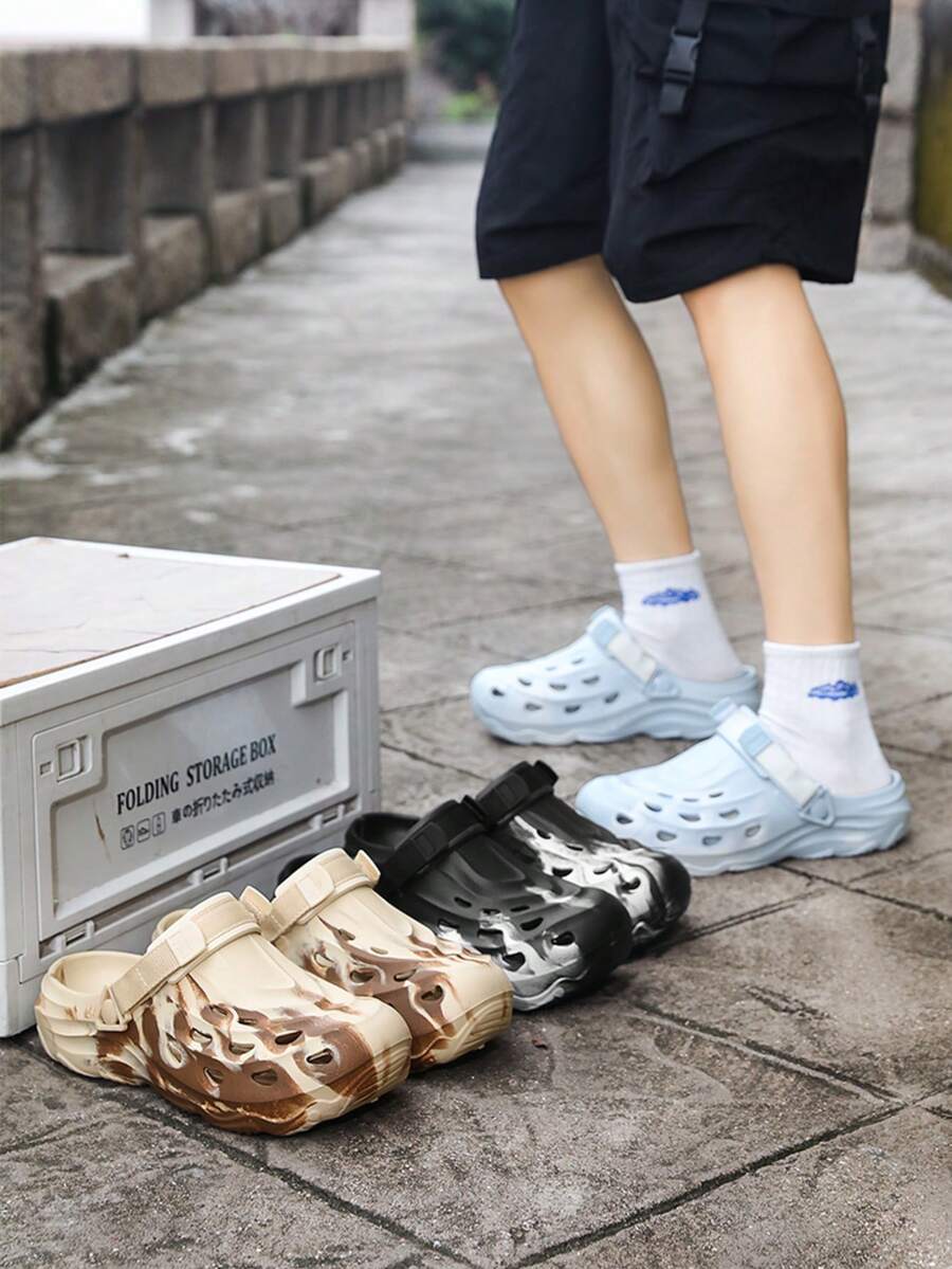 2026 New Breathable Sandals Men, Thick Sole Anti-Slip Soft Bottom Fashionable Beach Slippers