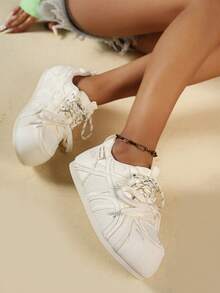 Women's Low-Top Thick-Soled Sneakers, Lace-Up Round Toe, New Fashion Shoes, Solid Color, Comfortable Soft Bottom, Casual Shoes, Sports Shoes, Fashionable Shoes, Lightweight Running Shoes, Shoes, Suitable For Daily Wear, Commuting - White - View 3
