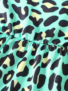 女童夏季两件套套装，荷叶边袖印花上衣搭配心形印花紧身裤，时尚休闲套装 - 彩色 - 查看 6