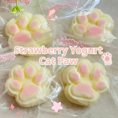 1 pieza Juguete apretable con forma de pata de gato de yogur de fresa - Juguete antiestrés - Juguete suave y esponjoso - Juguete antiestrés - Juguetes de costura - Juguetes de viaje - Juguetes antiestrés para el aula - Juguetes de baño en miniatura - Pelota antiestrés de artículos de oficina navideños, regalo de cumpleaños, regalo perfecto