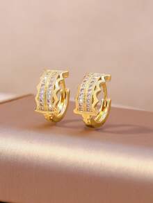 1 Pair Elegant Hollow Water Drop Geometric Round Earrings, 18K Gold Plated Copper Material, Inlaid With Shiny White Zirconia, Fashionable And Graceful Design, Women's Daily Accessory - Gold - View 9