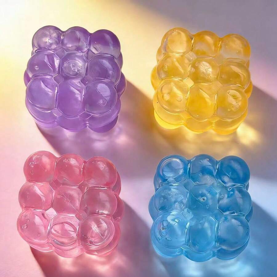 1个全新麦芽挤压减压魔方玩具，超薄麦芽挤压抗压玩具，柔软慢回弹水魔方玩具，葡萄纹理，慢回弹，耐用，适合学生、青少年/成人，是理想的减压礼物、节日/生日礼物、万圣节礼物、圣诞节礼物，颜色随机 - 彩色 - 查看 1