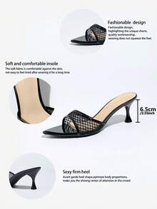 女士优雅凉鞋，菱形网面设计，独特穆勒鞋款式，性感收腰宽鞋面，尖头，优雅猫跟，酒杯跟，低跟鞋，春夏时尚，适合晚宴、T台走秀、休闲、户外、旅行、工作、通勤、拖鞋等场合，高端品质，镜面效果，亲肤透气，镂空网面，菱形纹理，优雅神秘，光泽亮丽，斋月高跟凉鞋 - 黑色 - 查看 10