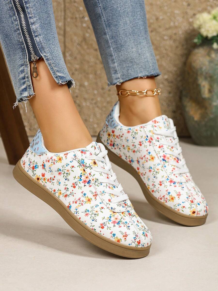 2026 New Women's Ditsy Floral Flat Lace-Up Round Toe Casual Shoes, Campus Style - Red - View 1