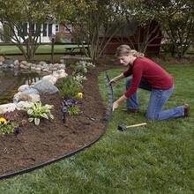 1 pièce, 500 cm Bordure de pelouse en plastique avec 15 chevilles d'ancrage unicolore faciles à installer - Bordure de jardin flexible pour l'aménagement paysager et la division de la pelouse - Noir - Voir 5