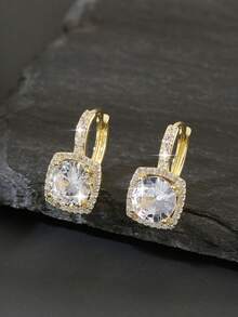 一对优雅闪亮立方氧化锆几何圆形和方形耳环，奢华女士耳环，新娘礼物，约会之夜 - 方塊 - 查看 6