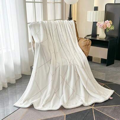 1pc Snowflake Fleece Blanket, Minimalist Modern Style, Solid Pineapple Plaid Edging, Thick Soft Cozy Skin-Friendly Blanket Suitable For Sleeping, Machine Washable, Multi-Purpose For Home, Dorm, Travel, All Seasons