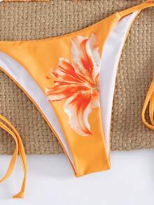 Bộ đồ mùa hè mới về: Áo croptop cổ chữ V in hoa gợi cảm và quần short, set 4 món phối hợp hoàn hảo cho kỳ nghỉ biển. - trái cam - Xem 8