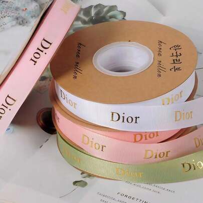 One Roll Of DIY Handmade Ribbons, Each Roll Contains 36-40 Yards Of Polyester Ribbon, Including Bow Ribbons, Flower Wrapping Ribbons, Gift Wrapping Ribbons, Holiday Decoration Ribbons, And DIY Handmade Ribbons. Available In A Variety Of Colors, Perfect For Gift Wrapping, Wedding Decorations, Handmade Bows, Bouquet Wrapping, And More.