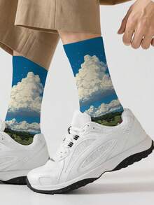 1双360男士袜子——趣味十足的印花图案，包含建筑、蓝天白云和汽车，柔软舒适，弹性极佳。这款时尚休闲的街头嘻哈风360袜子，非常适合作为压缩袜、情人节礼物或宽松的孕妇袜。 - 彩色 - 查看 8