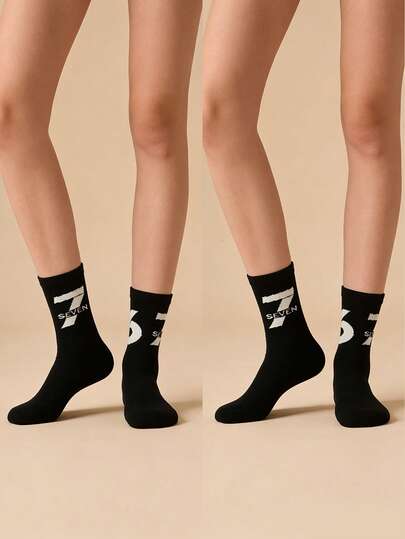 1 Pair Women's Spring/Summer Minimalist Number 67 Design Casual Everyday Wear Knit Mid-Calf Socks