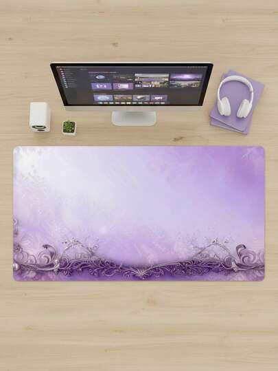 大尺寸防水防滑光滑布面紫色闪光金色花卉图案鼠标垫，也可作键盘垫、桌垫或书架使用，适合游戏玩家、办公室和宿舍使用，兼容鼠标和轨迹球，是送给游戏玩家的绝佳礼物。
