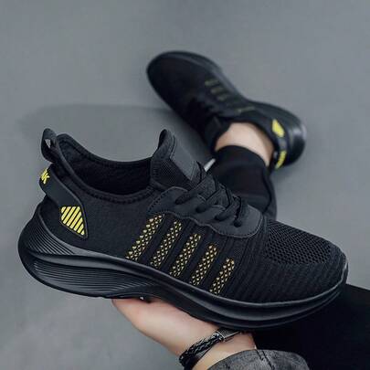 宽楦透气网面休闲运动鞋，轻便柔软鞋底，多功能男士跑步鞋，大码可选