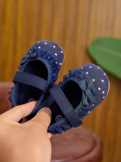 女婴公主鞋，防滑幼儿鞋，适合0-1岁宝宝，春秋季休闲鞋