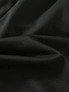 Disney Mouse Boys' Graphic T-Shirt & Shorts Set - Kids Ages 2-14, Smooth Lightweight Fabric, Great For Summer Play & Daily Wear, Express Delivery - 白衣黑褲 - 查看 11