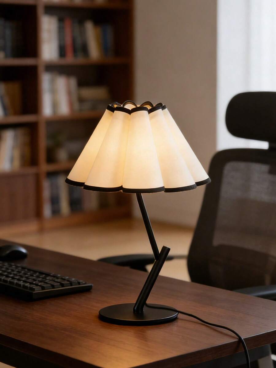 1pc USB Powered Flower Desk Lamp, Modern Retro Innovative Atmosphere Minimalist Decor Lamp, Suitable For Bedroom Bedside, Room Tabletop - Black - View 1
