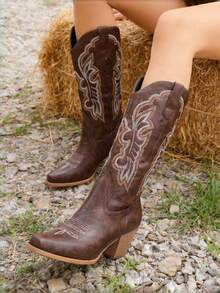 Botas de vaquera de moda retro para mujer con puntera puntiaguda, bordado, tacón alto de bloque, de fácil puesta, de media pantorrilla, para fiestas, bodas, exteriores y vestidos elegantes - Marrón - Ver 8