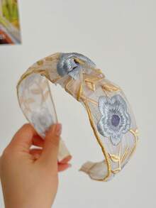 1pc Women's Rose Embroidered Lace Hairband, Niche Design, Wide Brimmed Headband, High Crown, Versatile Hairband Headwear Accessory. - Multicolor - View 4