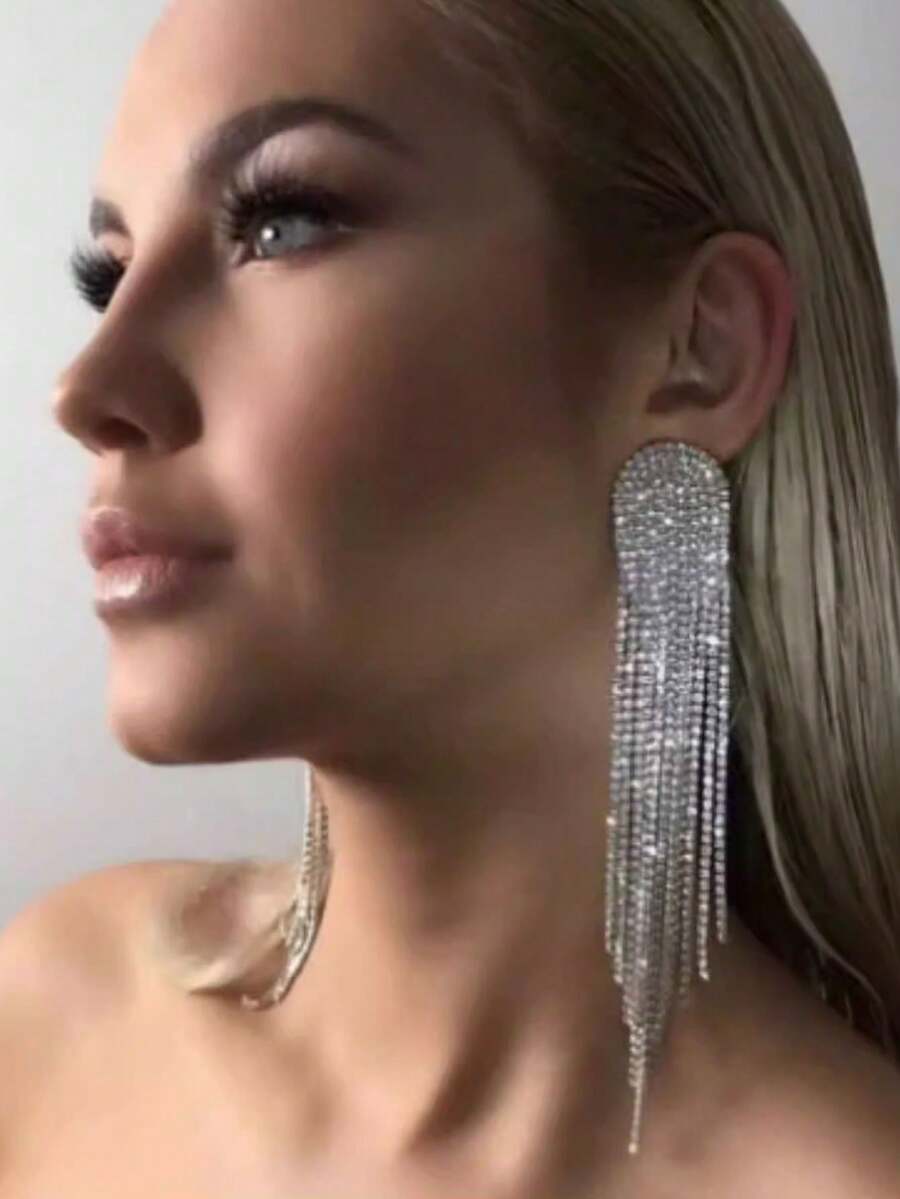 一对镶嵌密集钻石的流苏耳环，适合搭配奢华宴会礼服，百搭且个性化的欧美闪耀钻石水钻耳环 - 彩色 - 查看 1