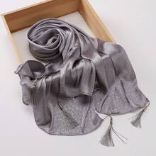 1 chiếc khăn trùm đầu Hijab bằng nhung satin jacquard màu trơn dành cho nữ, có tua rua và mặt dây chuyền ngọc trai. - Nhiều màu - Xem 3