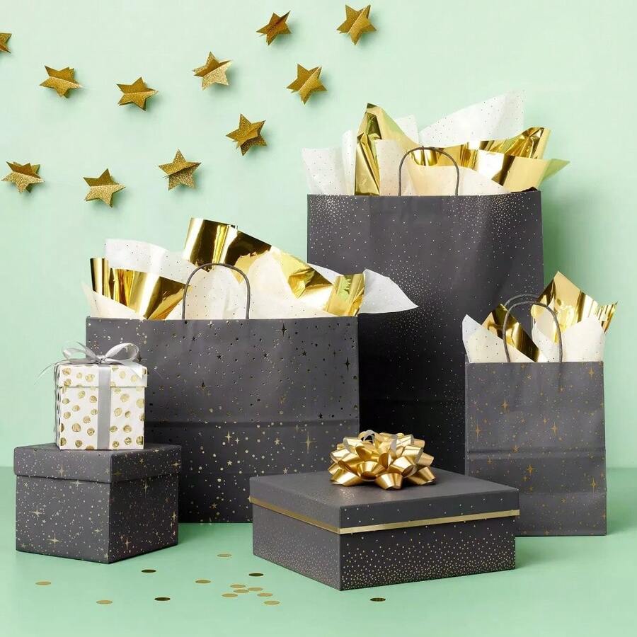 Medium Foil Star Pattern Gift Bag Gray/Gold : Black Polka Dot, Christmas & Graduation Gift Bag, 12"X16"X6" - 查看 1