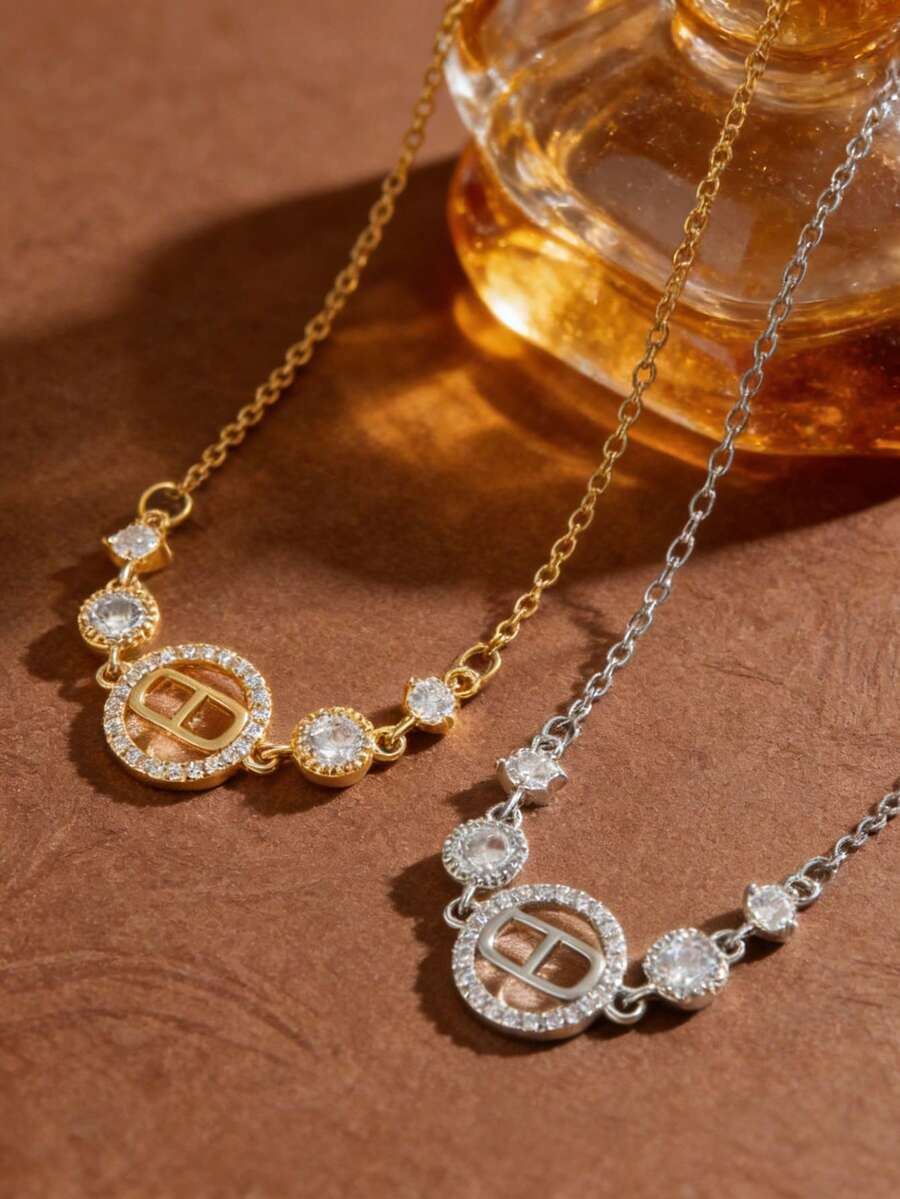 1件精美微镶水钻CD字母钛钢项链，简约百搭猪鼻子水钻项链（女士款） - 項鍊 - 查看 1