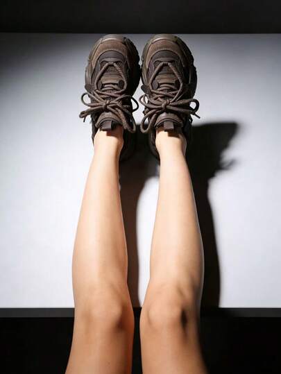 1 Pair Wide Fit 2025 New Casual Colorblock Faux Leather Lace-Up Sneakers, Suitable For Outdoor Wear All Season