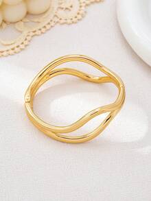 Bộ 3 vòng tay kiểu dáng tối giản mạ vàng, thiết kế bất đối xứng hình giọt nước, chất liệu dày dặn, bền chắc, làm từ kim loại nặng và hợp kim kẽm, thích hợp cho nữ giới. - Vàng - Xem 6