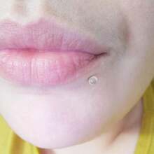 16G Lip Studs Plastic Lip Rings Lip Piercing Earrings - Clear Cartilage Studs & Helix Tragus Earrings - 6mm, 8mm, 10mm - Clear - View 2