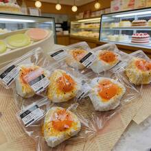 1个随机可爱软萌饭团奶油填充解压玩具，硅胶材质，可捏可抓 - 彩色 - 查看 3