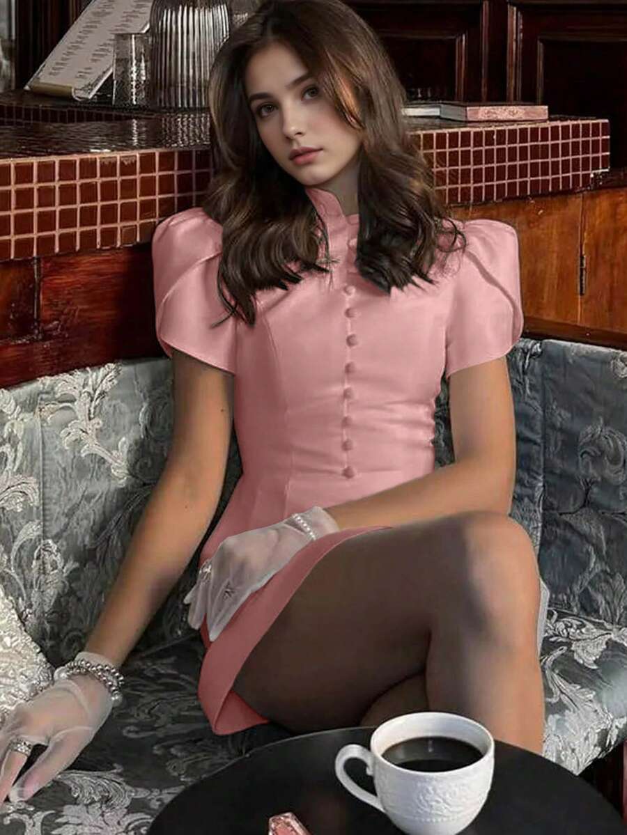 Vestido elegante de mujer de manga abullonada, cuello rosa, de cintura ceñida y de alta cintura, de un solo pecho, de tela transpirable y mini longitud. Vestido de moda para uso diario, adecuado para citas y salidas de primavera y verano. - Rosa - Ver 1