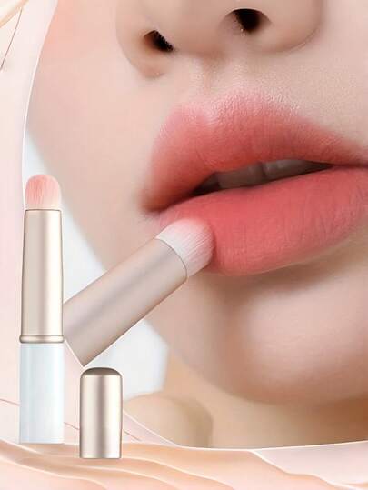 带盖圆头唇膏刷，防止唇膏晕染，专业化妆师刷具，高品质便携式唇膏刷，价格亲民的入门级化妆刷，适合作为女性礼物