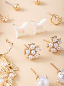 30 Pairs/Set Delicate Metal Tree, Shell, Pearl, Heart Shaped Earrings Gift Set For Women - Multicolor - View 3