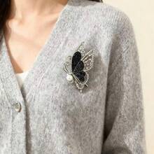 1pc Fashionable Rhinestone Butterfly Brooch, Minimalist Versatile Daily Wear Clothing & Bag Accessory - Black - View 1