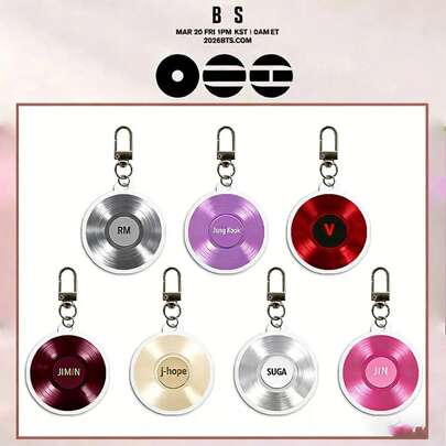 STB Boy Band "ARIRANG" Record‑Shaped Pendant Keychain, An Exclusive Collectible Crafted For K‑Pop Fans. Featuring Unique Designs Dedicated To RM, JIN, , J‑HOPE, JIMIN, V, And , It Is A Must‑Have Item For All BangtanSonyeondan Supporters. Stylish And Versatile, It Can Be Used As A Backpack Charm, Car Key Ornament, Or A Delicate Daily Collectible Gift For Fellow Fans.