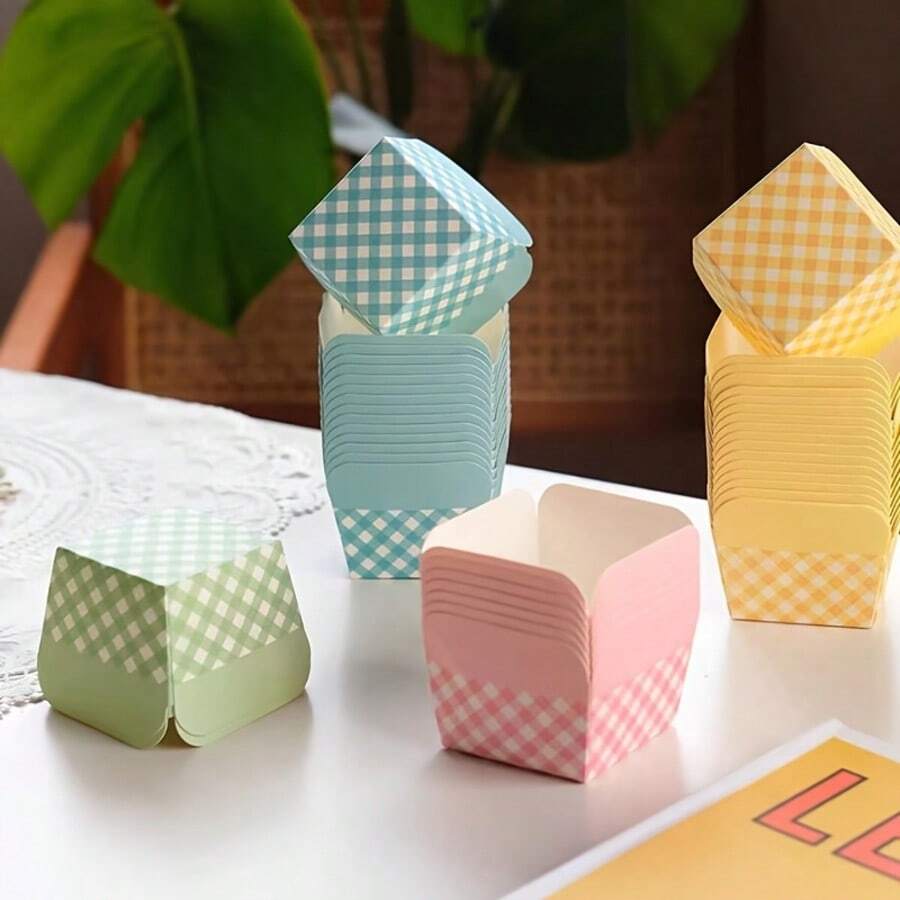 25/50pcs Plaid Square Cupcake Liners, Suitable For Home Baking, Bakery, Wedding And Birthday Party - Multicolor - View 1