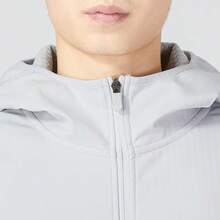 Under Armour 男士户外连帽梭织防风夹克，运动夹克，男士健身服，男士夹克，男士运动服 - 淺灰色 - 查看 3
