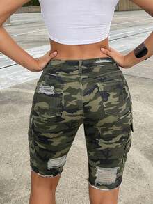Women Camouflage Multi-Pocket Slim Fit Straight Leg Denim Bermuda Shorts - Army Green - View 6