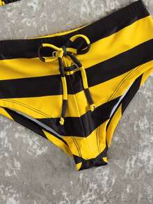 阳光条纹两件式女士泳装 - 亮黄色和黑色挂脖比基尼，系带下装 | 完美打造海滩度假和泳池边的迷人夏日风情 - 黃色 - 查看 10