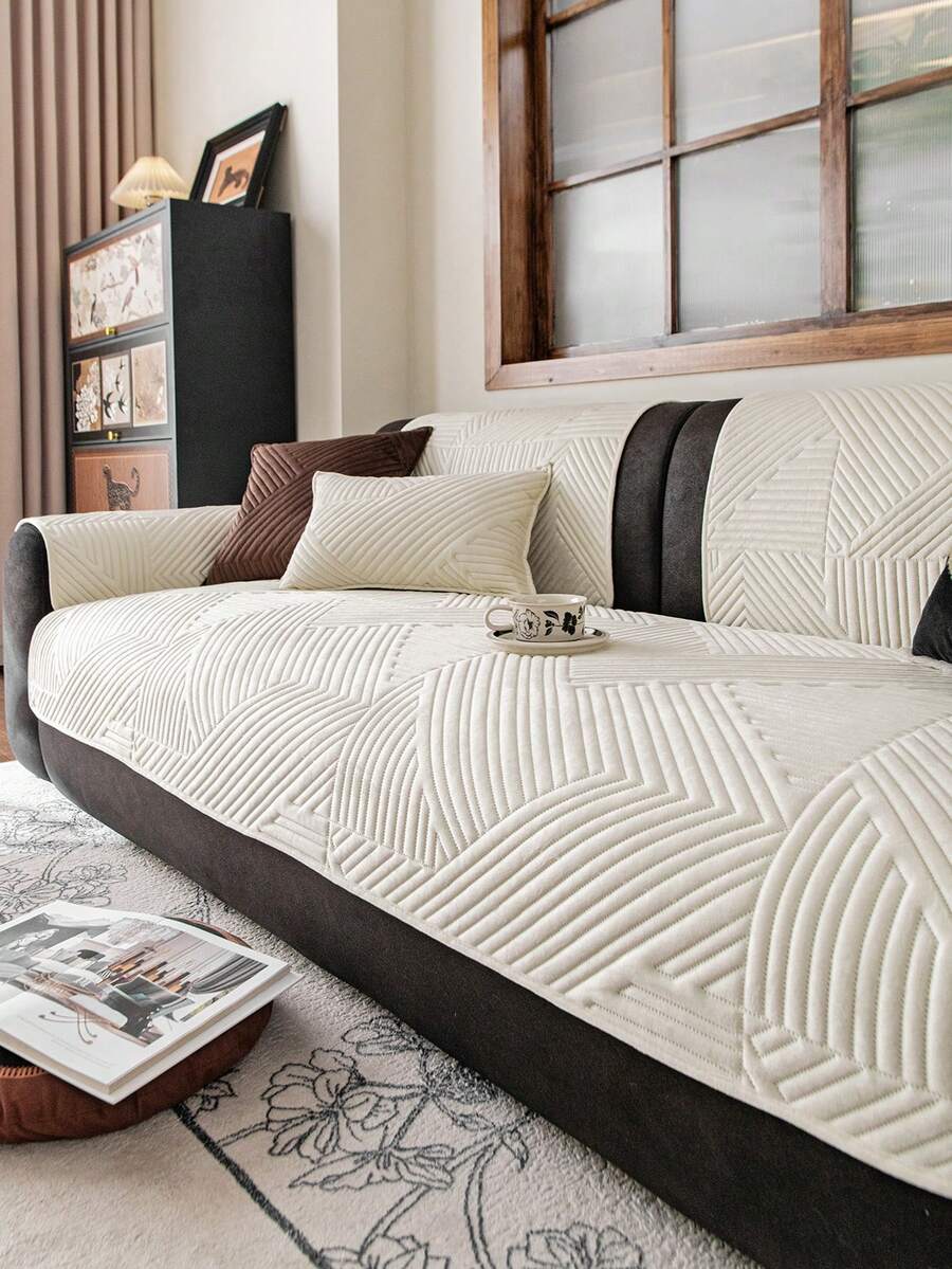 1件浪漫婚礼季刺绣毛绒沙发垫套，纯色几何线条花卉图案沙发套，防滑防刮，四季皆宜，易于清洁，节日家居装饰，适用于1/2/3/4人沙发 - 米色 - 查看 1