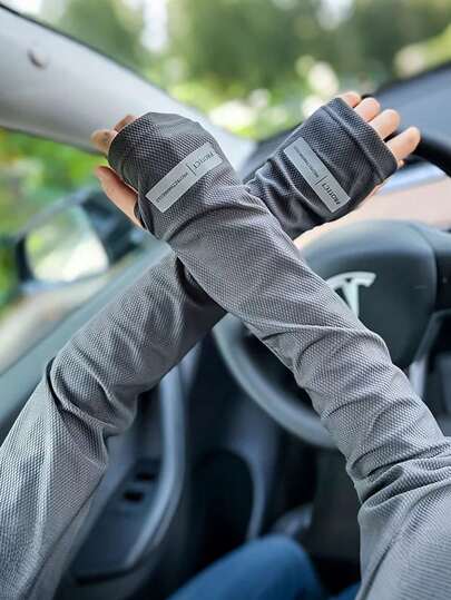 男女通用冰丝防紫外线臂套，透气凉爽，适合户外运动、骑行、跑步、徒步、驾驶等。