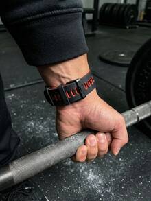 1条运动型硅胶表带，兼容 38mm、40mm、41mm、42mm、44mm、45mm、46mm、49mm。日常通勤表带，兼容 Series Ultra 3/2/1、11、10、9、8、7、SE3、6、5、4、3、2、1。 - 紅色 - 查看 7