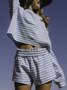 Women Y2K Striped 2 Piece Loungewear Set  Oversized Long Sleeve Crop Top  High Waisted Shorts  Cozy Casual Pajama Set For Lounge, Sleep  Weekend Outfits  Back To School Outfits - 天藍 - 查看 1