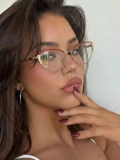 1 Pair Women's Vintage Metal Hollow Cat Eye Elegant Daily Commute Rhinestone Bling Bling Clear Glasses