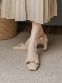 5厘米裸色蝴蝶结套脚高跟鞋，5厘米法式粗跟，适合搭配夏季连衣裙、海滩派对、聚会和通勤。 - 杏色 - 查看 4