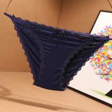 Ice Silk Seamless Japanese Style Sexy Strip Underwear Women's European And American Cotton Crotch Low Waist Lace Edge Girl Plus Size - 酒紅 - 查看 5