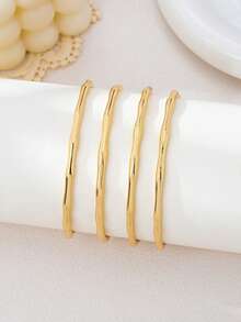 4件套极简金色不对称几何纹理手镯套装，适合女性，粗犷光滑哑光金属和锌合金材质手镯套装 - 金黃色 - 查看 3
