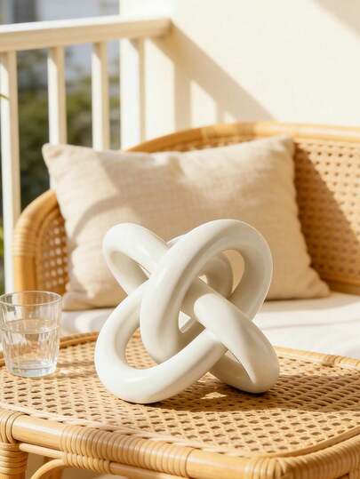 Decoración de resina blanca elegante - Acento de lujo moderno para el escritorio del hogar | Escultura multifuncional para realzar la decoración central de la mesa de comedor, los estantes de la sala de estar y el tocador del dormitorio | Arte abstracto bohemio para adornar la cocina, la oficina y la entrada | Diseño atemporal ligero y duradero, adecuado para una decoración sofisticada durante todo el año y como regalo memorable